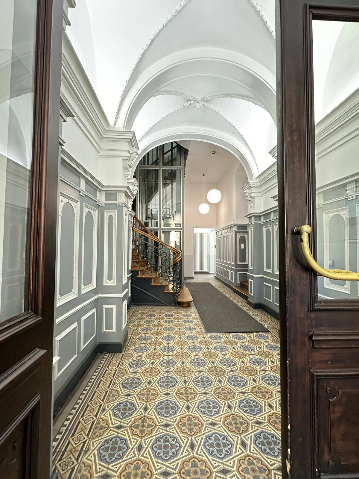 Property thumbnail 2