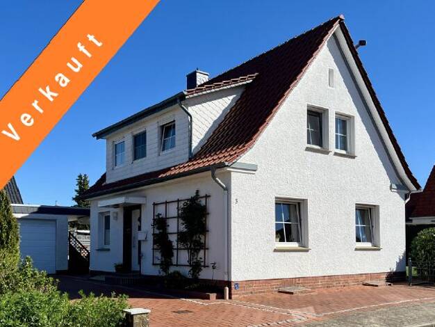 Einfamilienhaus zum Kauf 235.000 € 4 Zimmer 110 m² 681 m² Grundstück frei ab 01.10.2027 Sulingen Sulingen 27232