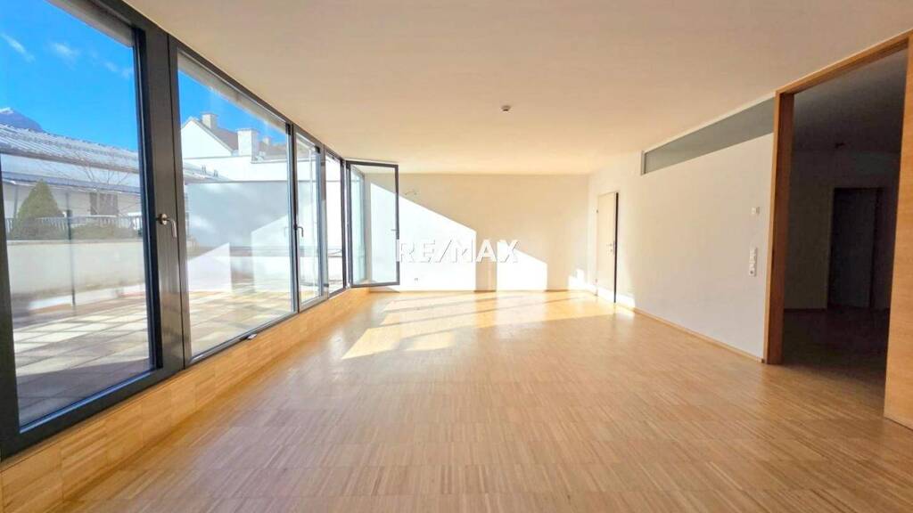 Bürofläche zur Miete 1.000 € 6 Zimmer 70 m² Bürofläche Lienz 9900