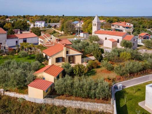 Haus zum Kauf 440.000 € 7 Zimmer 155 m² Kavran, 58 Pavičini