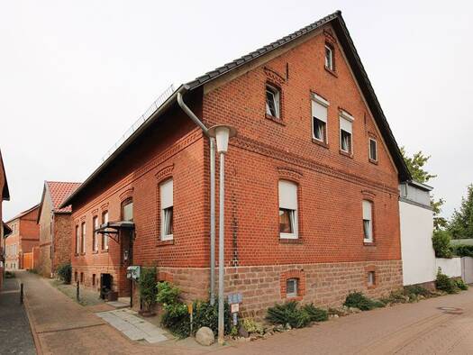 Einfamilienhaus zum Kauf 149.000 € 9 Zimmer 228 m² 610 m² Grundstück Ivenrode Altenhausen 39343