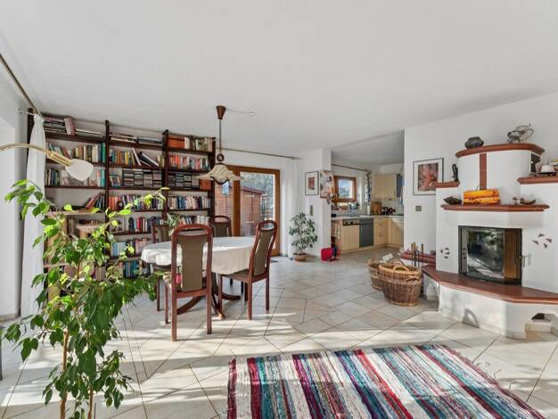 Einfamilienhaus zum Kauf provisionsfrei 498.000 € 7 Zimmer 147,4 m² 522 m² Grundstück Langenschiltach Sankt Georgen im Schwarzwald 78112