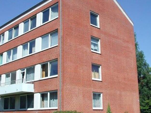 Wohnung zur Miete 360 € 1 Zimmer 32,8 m² 3. Geschoss frei ab 01.11.2026 Sandkrug 4 Gaarden-Ost Gaarden - Ost 24143