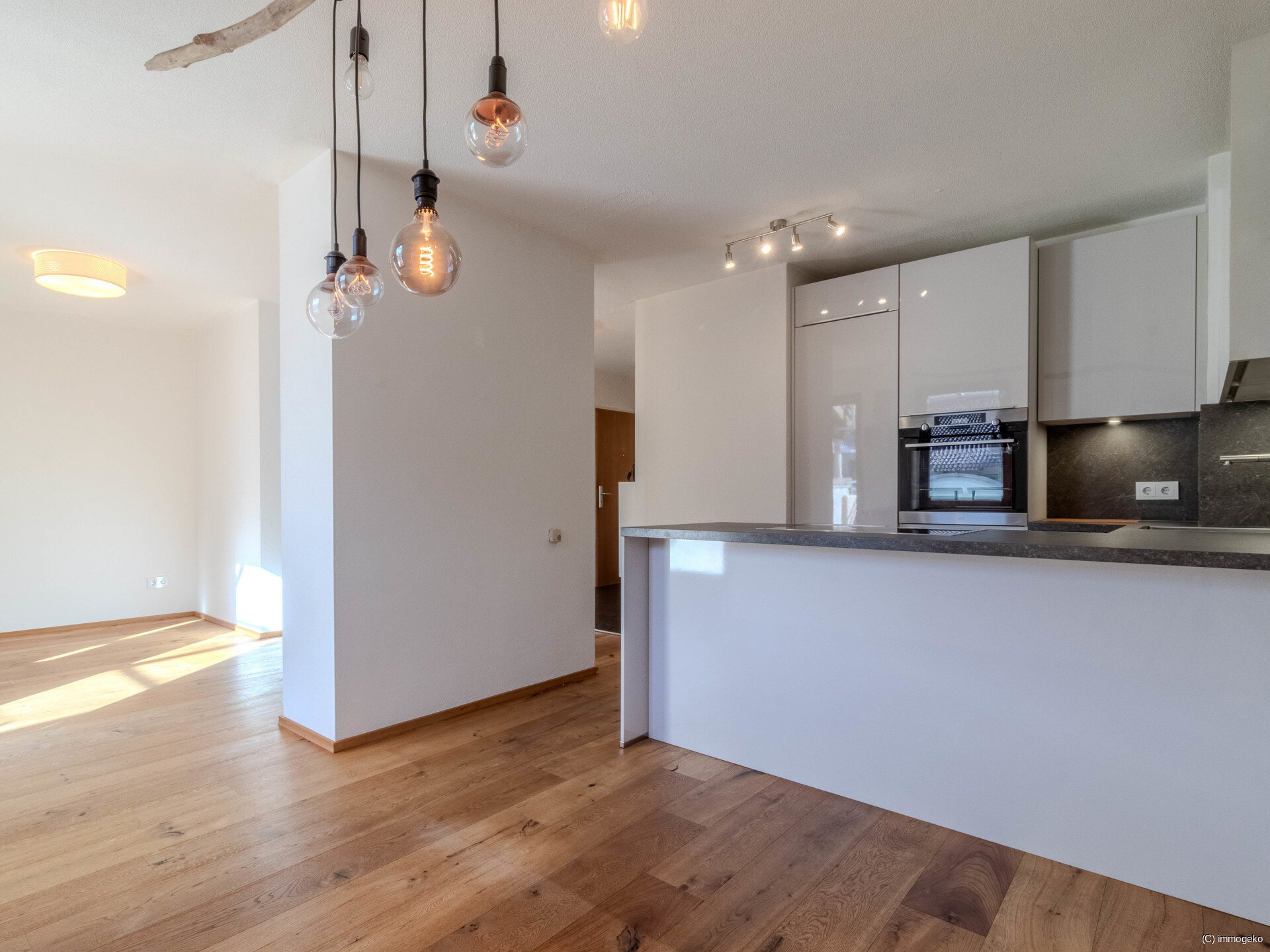 Wohnung zur Miete 695 € 2 Zimmer 56 m²<br/>Wohnfläche Reutte 6600