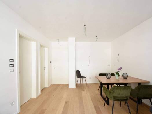 Wohnung zum Kauf 295.000 € 2 Zimmer 53 m² 2. Geschoss Bozen 39100