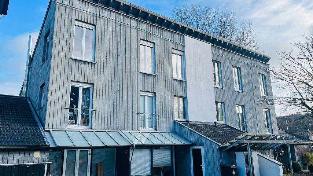 Doppelhaushälfte zum Kauf 435.000 € 7 Zimmer 197 m² 600 m² Grundstück frei ab 01.08.2026 Bierenbachtal Nümbrecht 51588