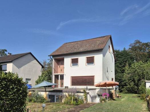 Mehrfamilienhaus zum Kauf 495.000 € 9 Zimmer 215 m² 1.370 m² Grundstück Bruchstr. 39 Akaziensiedlung Ellerstadt 67158