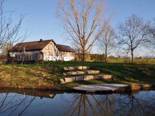 Bauernhaus zum Kauf 1.400.000 € 13 Zimmer 565 m² 18.375 m² Grundstück Schwabbruck 86986