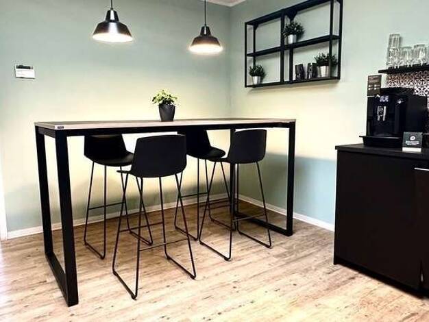 Bürofläche zur Miete provisionsfrei 47 m² Bürofläche teilbar ab 15 m² Friedrich-Ebert-Straße 55 Elberfeld Wuppertal 42103