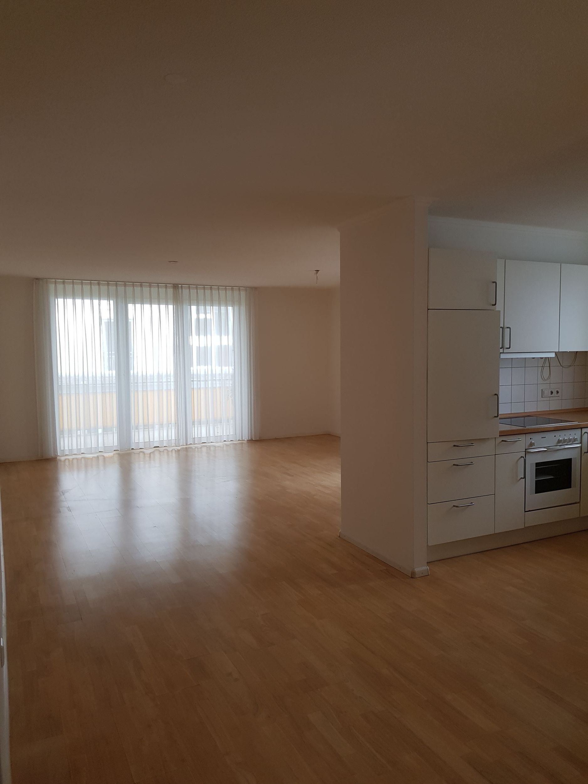 Wohnung zur Miete 1.140 € 3 Zimmer 92 m²<br/>Wohnfläche 1.<br/>Geschoss ab sofort<br/>Verfügbarkeit Wallbrunnstr. 36 Ost Lörrach 79539