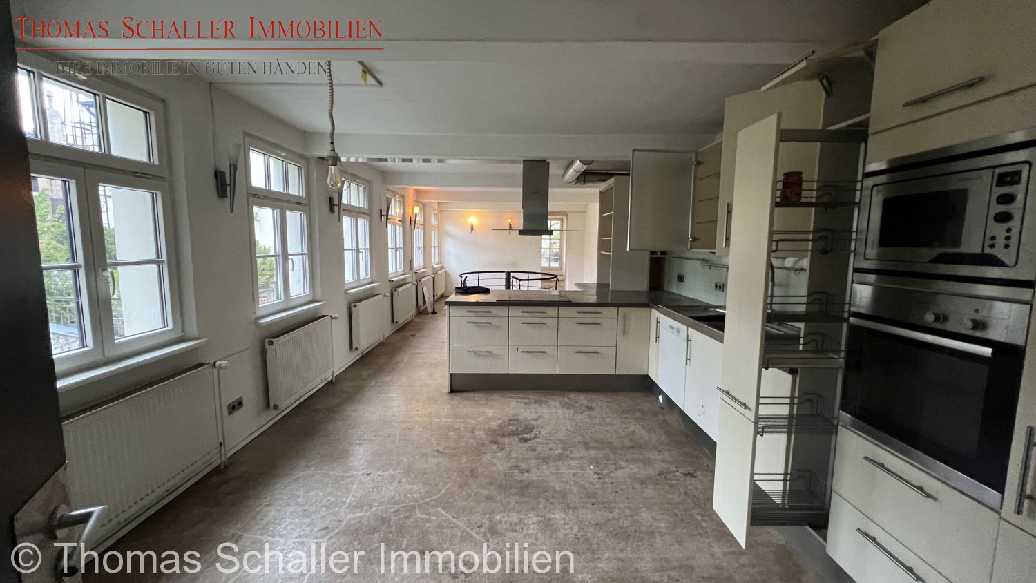 Mehrfamilienhaus zum Kauf 1.250.000 € 9 Zimmer 265 m²<br/>Wohnfläche 300 m²<br/>Grundstück Altstadt / Innenstadt 15 Fürth 90762