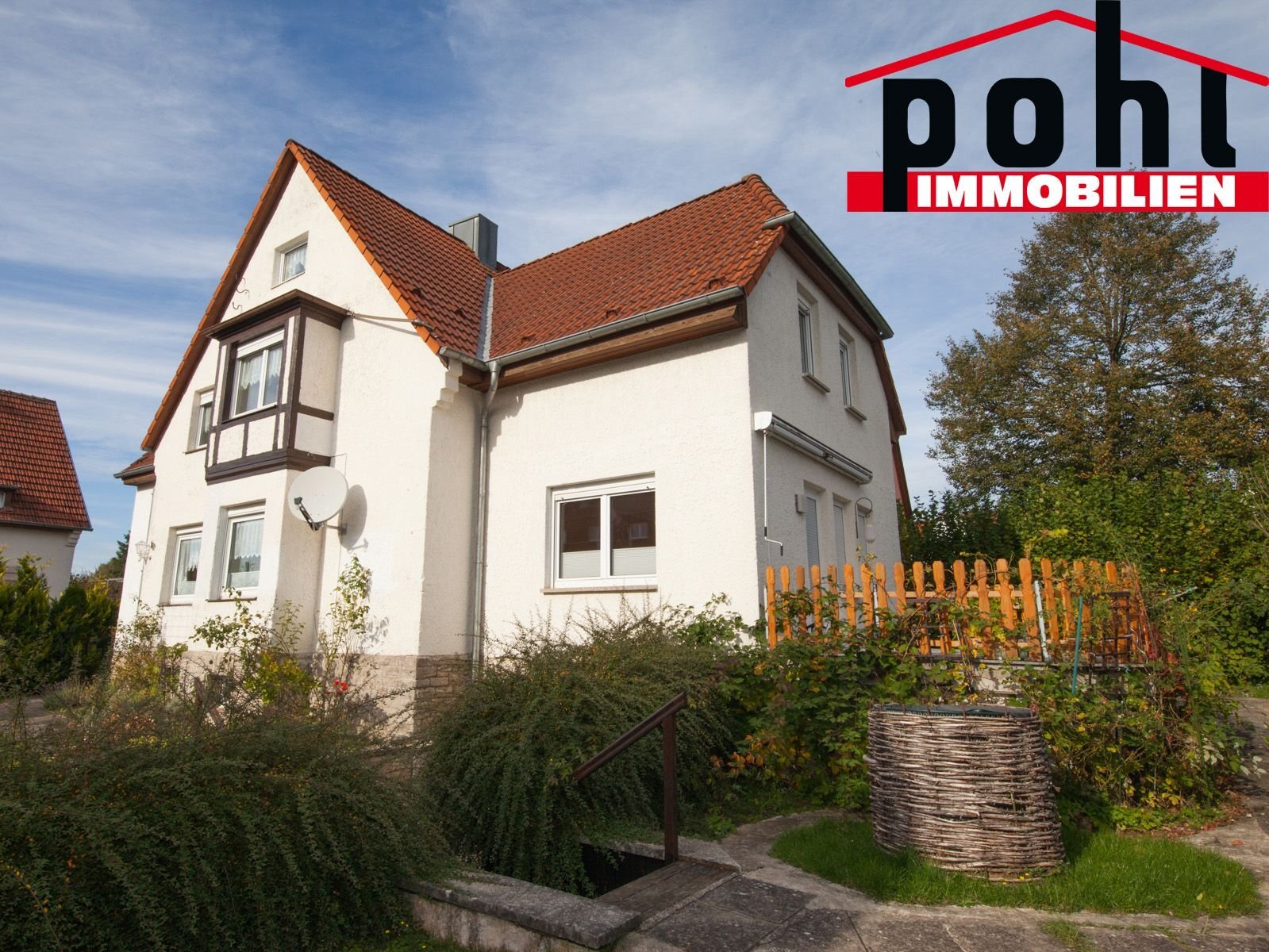 Einfamilienhaus zum Kauf 239.000 € 7 Zimmer 165 m²<br/>Wohnfläche 660 m²<br/>Grundstück ab sofort<br/>Verfügbarkeit Hildburghausen Hildburghausen 98646