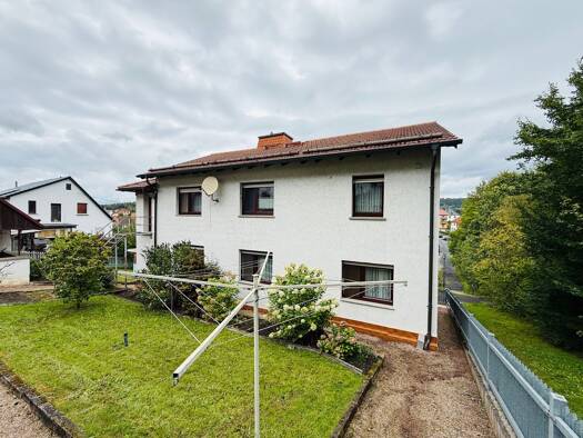 Einfamilienhaus zum Kauf 165.000 € 8 Zimmer 160 m² 497 m² Grundstück frei ab sofort Bad Liebenstein Bad Liebenstein 36448