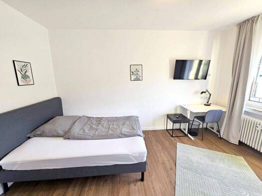 WG-Zimmer zur Miete Wohnen auf Zeit 700 € 15 m² 1. Geschoss frei ab 31.03.2026 Röderbergweg 1.OGli Ostend Frankfurt am Main 60314