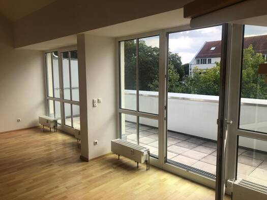 Maisonette zur Miete 1.000 € 2,5 Zimmer 72 m² Geschoss 3/4 frei ab 16.05.2026 Galgenberg Regensburg 93053