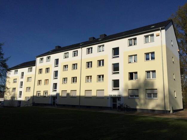 Wohnung zur Miete 851 € 3 Zimmer 70,7 m² frei ab 05.08.2026 Bismarckstr. 11 Wiesdorf Leverkusen 51373