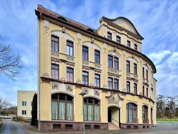 Mehrfamilienhaus zum Kauf als Kapitalanlage geeignet 1.065.000 € 2.031 m² Oschersleben Oschersleben 39387
