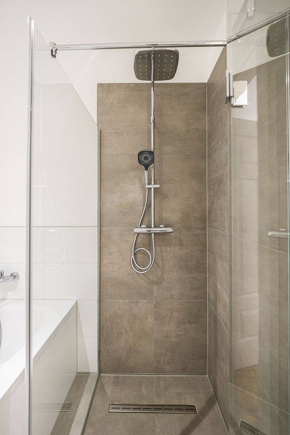 Property thumbnail 8