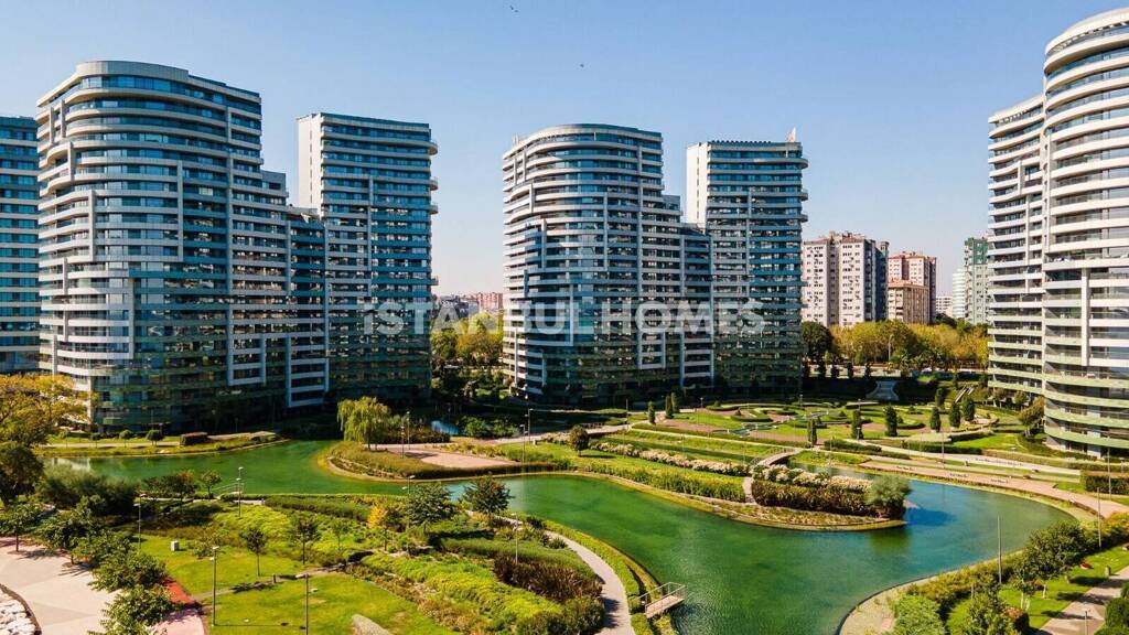 Studio zum Kauf 2.145.000 € 5 Zimmer 237 m² EG Istanbul 34158