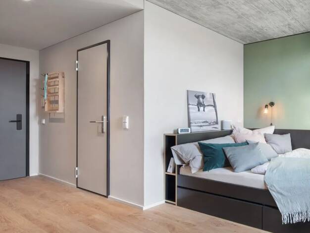 Wohnung zur Miete 779 € 1 Zimmer 17 m² frei ab sofort Adlershof Berlin 12489