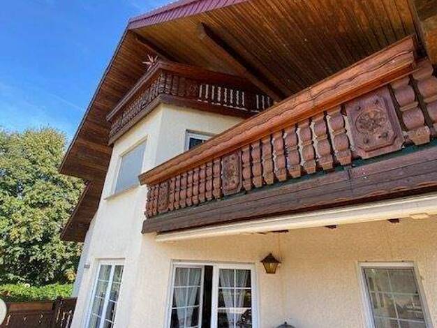 Mehrfamilienhaus zum Kauf 575.000 € 12 Zimmer 350 m² 1.028 m² Grundstück Lawalde Löbau 02708