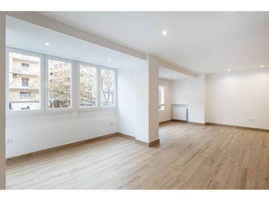 Wohnung zur Miete 1.100 € 3 Zimmer 120 m² 1. Geschoss Granada 18004
