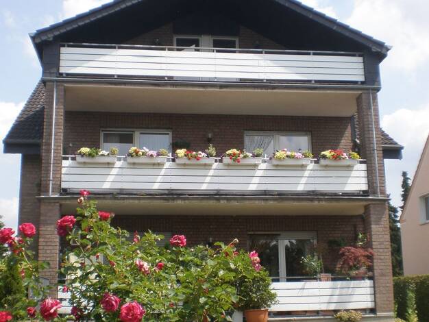 Wohnung zur Miete 500 € 1,5 Zimmer 42 m² 3. Geschoss frei ab 01.08.2026 Dinslakener Straße 126 Möllen Voerde (Niederrhein) 46562