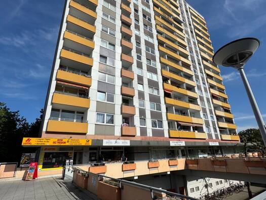 Wohnung zum Kauf 105.000 € 1 Zimmer 36,3 m² 13. Geschoss frei ab sofort Pinneberg 25421