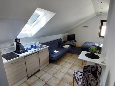 Studio zur Miete 300 € 1 Zimmer 21 m² Geschoss 3/3 frei ab 15.08.2025 Moggast Ebermannstadt 91320