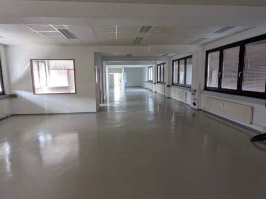 Sonstiges zur Miete 2.550 € 6 Zimmer 225 m² Arzl Innsbruck 6020