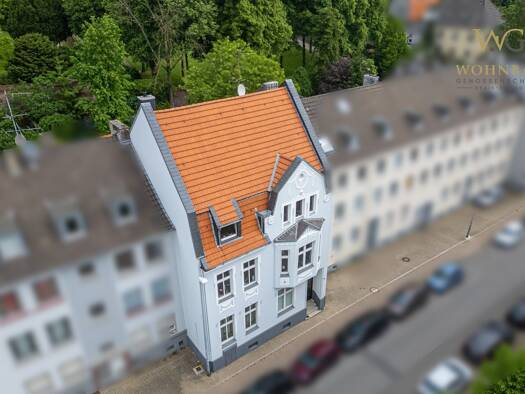 Einfamilienhaus zum Kauf 590.000 € 7 Zimmer 330 m² 450 m² Grundstück Mönchengladbach 41061