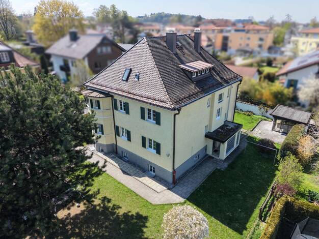 Mehrfamilienhaus zum Kauf 1.325.000 € 10 Zimmer 290 m² 777 m² Grundstück Traunstein Traunstein 83278