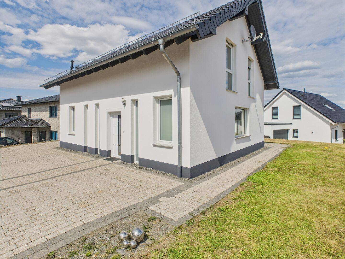 Einfamilienhaus mit sonnigen Garten in guter Lage!