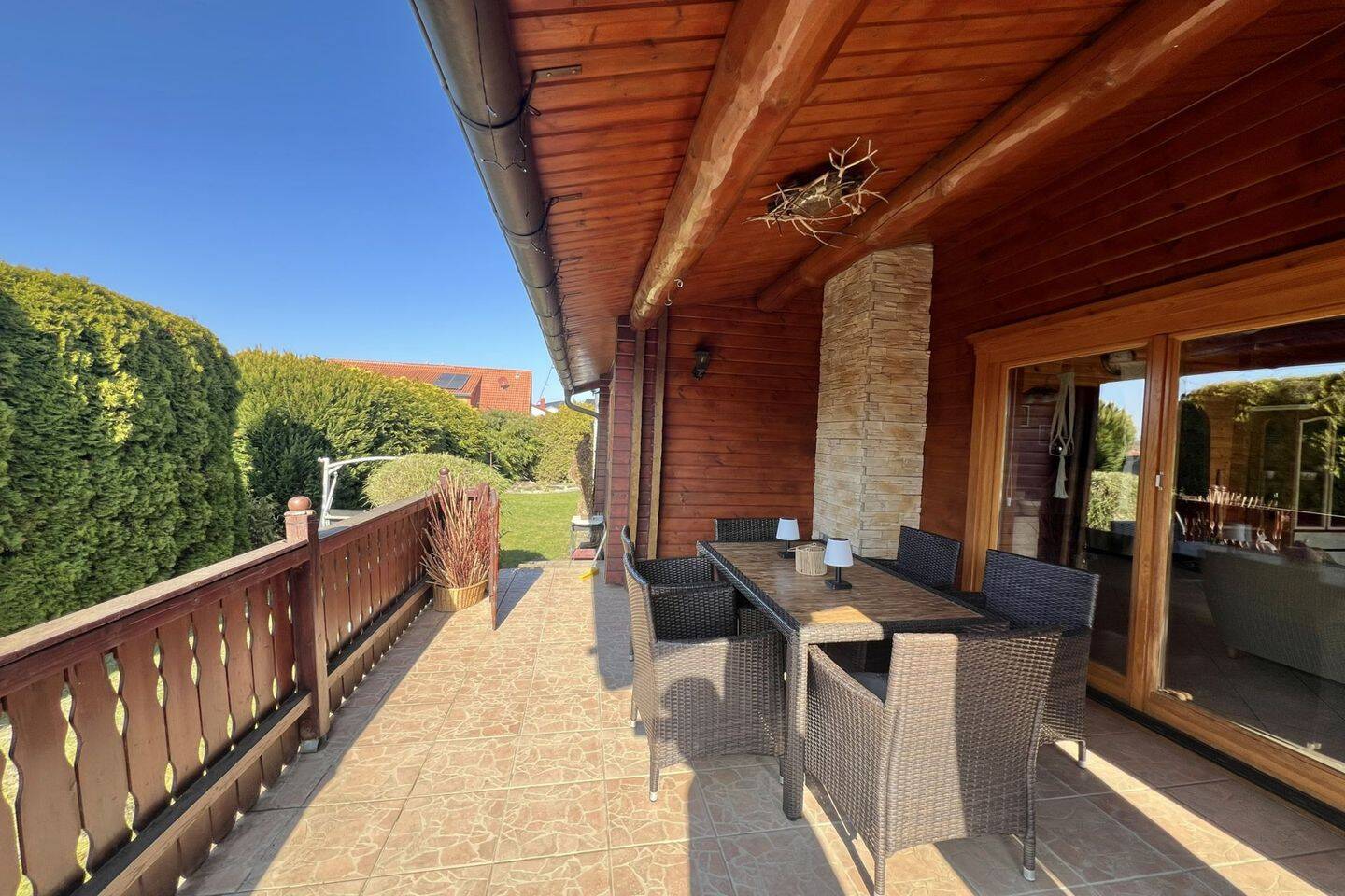 Immobilie in Holle - Charmantes Holzhaus trifft modernen Neubau - Ruhige Sackgassenlage in Holle - Erbpacht - Bild 1