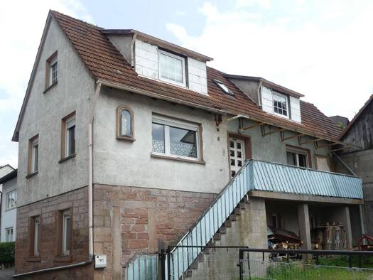 Einfamilienhaus zum Kauf provisionsfrei 33.000 € 4 Zimmer 110 m² 159 m² Grundstück Aura Aura 97773