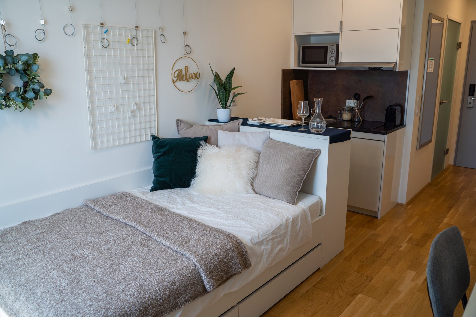 Apartment zur Miete 880 € 1 Zimmer 19 m²<br/>Wohnfläche 1.<br/>Geschoss ab sofort<br/>Verfügbarkeit Dresdner Straße 107 Wien(Stadt) 1200