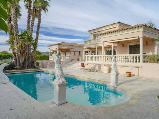 Einfamilienhaus zum Kauf 1.350.000 € 248 m² 1.300 m² Grundstück Centre Ville SANARY SUR MER 83110