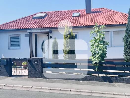 Einfamilienhaus zum Kauf 580.000 € 8 Zimmer 114 m² 747 m² Grundstück Eschenau Eckental 90542