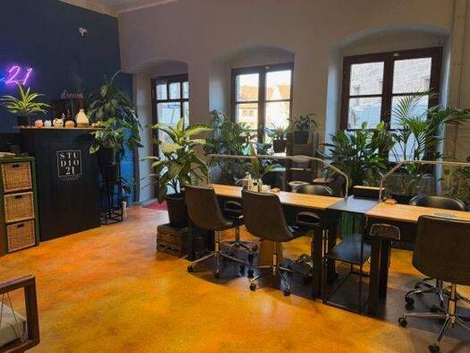 Laden zum Kauf 398.000 € 2 Zimmer 84 m² Verkaufsfläche Lorenz Nürnberg 90403