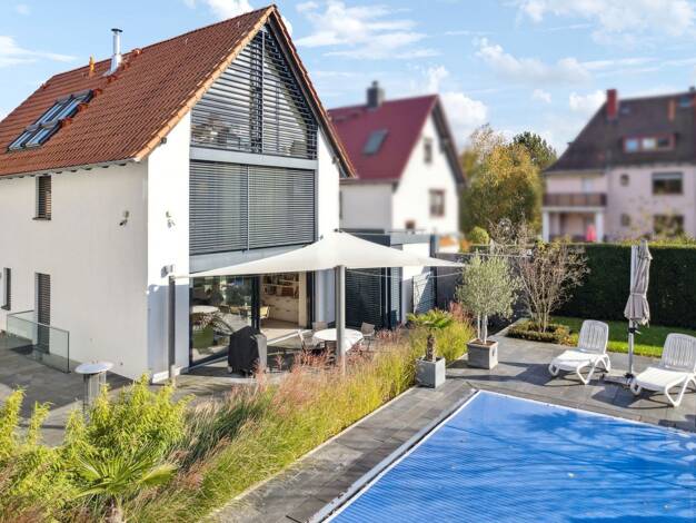 Einfamilienhaus zum Kauf provisionsfrei 4 Zimmer 225 m² 528 m² Grundstück Hochheim Erfurt 99094