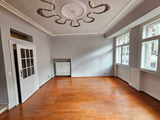 Wohnung zur Miete 1.015 € 2,5 Zimmer 80 m² frei ab sofort Lorenz Nürnberg 90403