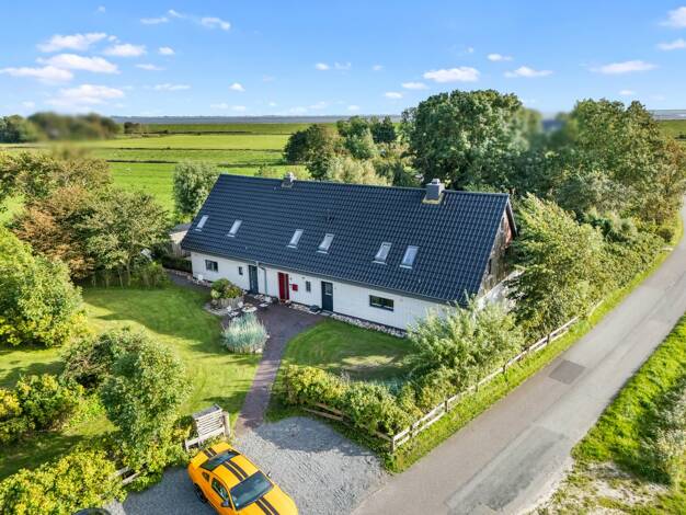 Einfamilienhaus zum Kauf 949.000 € 10 Zimmer 280 m² 2.816 m² Grundstück Vollerwiek 25836