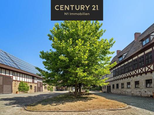 Schloss zum Kauf 7.750.000 € 32 Zimmer 1.200 m² 66.383 m² Grundstück Stöckach Neustadt an der Aisch 91413