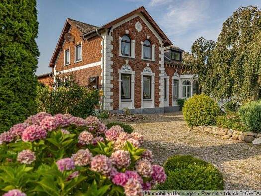 Haus zum Kauf 329.000 € 8 Zimmer 230 m² 1.000 m² Grundstück Gelting 24395