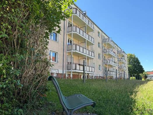 Wohnung zur Miete 420 € 3 Zimmer 61,9 m² frei ab sofort Griesheimer Straße 17 Wilkau-Haßlau 08112