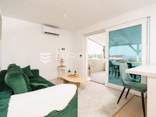 Einfamilienhaus zum Kauf 1.240.000 € 7 Zimmer 280 m² Preko Preko 23273