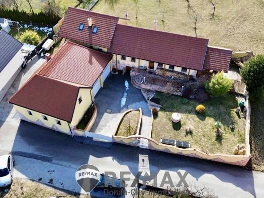 Einfamilienhaus zum Kauf 339.000 € 3 Zimmer 161 m² 5.442 m² Grundstück Schwarzenbach 2803