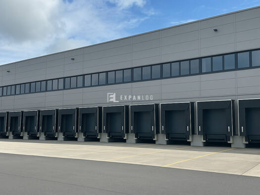 Lagerhalle zur Miete provisionsfrei 46.600 m² Lagerfläche teilbar ab 10.000 m² Innenstadt Euskirchen 53879