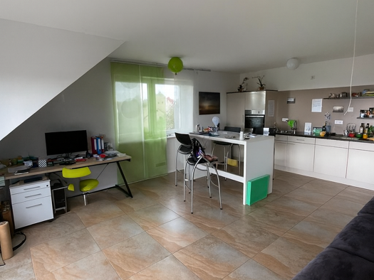 Wohnung zur Miete 750 € 2 Zimmer 74 m² Geschoss 2/3 frei ab 01.01.2026 Biebelried 97318