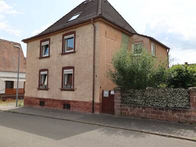 Einfamilienhaus zum Kauf 290.000 € 6 Zimmer 135 m² 774 m² Grundstück Ramstein Ramstein-Miesenbach 66877